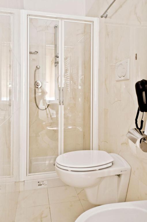 Hotel Brignole جنوة الغرفة الصورة